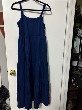 Sleeveless Navy Blue Tiered Maxi Dress with Adjustable Straps